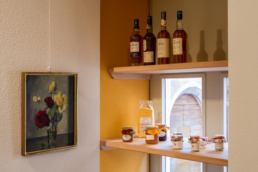 Charming B&B And Osteria La Crisalide Meride Buitenkant foto