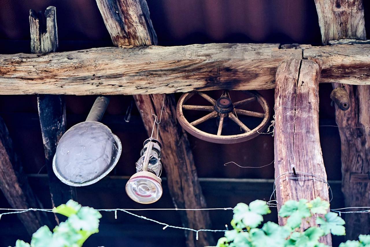 Charming B&B And Osteria La Crisalide Meride Buitenkant foto